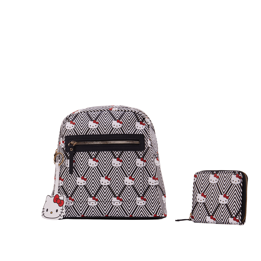Hello Kitty printing bag sets with detachable hello kitty hangtag and black trim PU