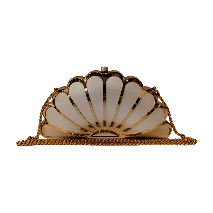 White ladies clutch bag with frame closure and shell shaped