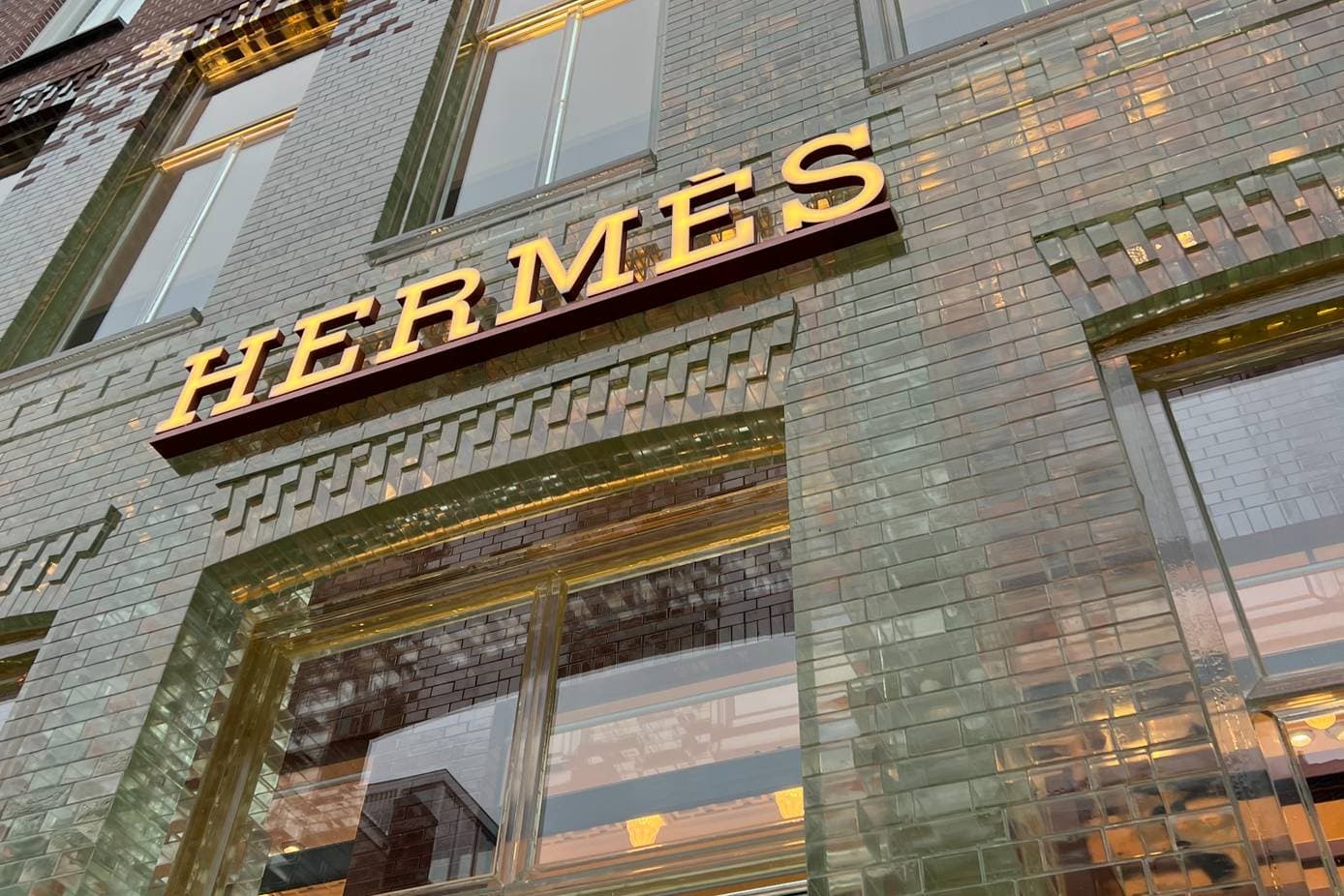 Hermes rides luxury boom to record profits