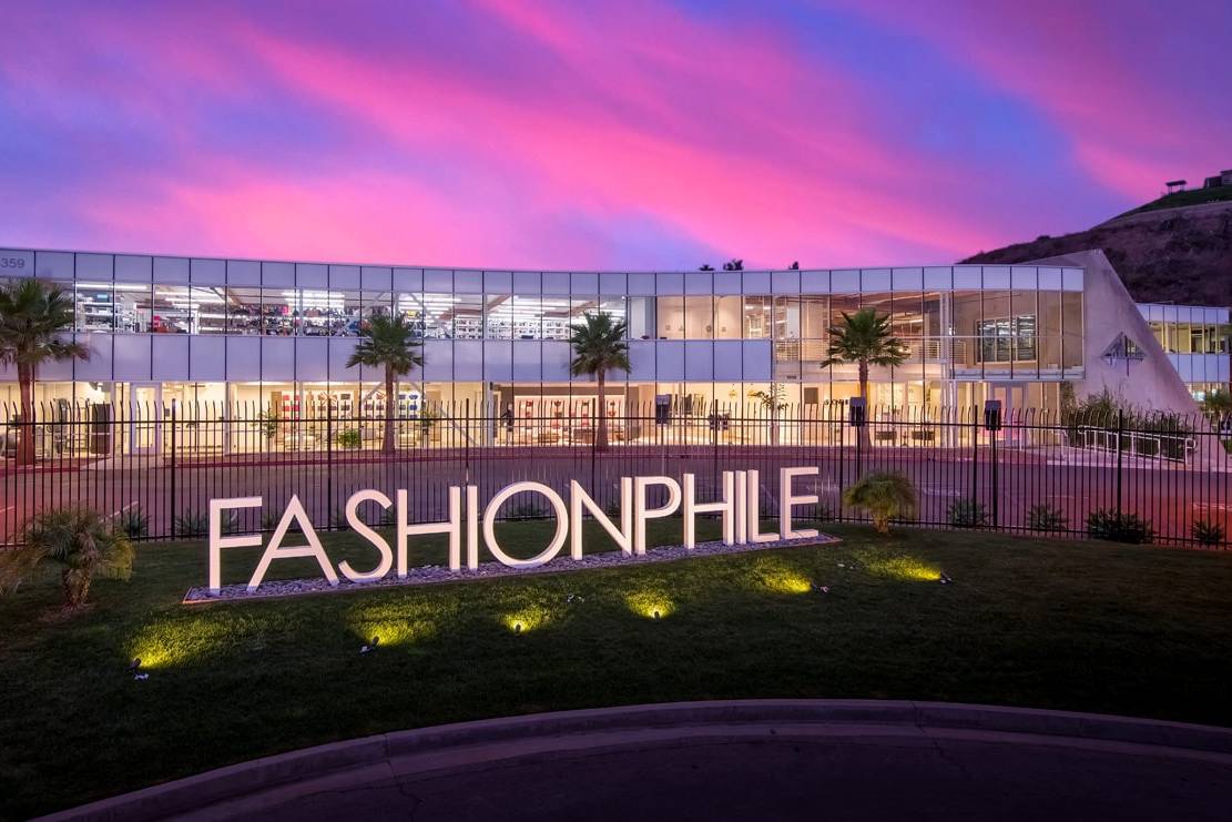 Neiman Marcus makes an investment in luxury resale market