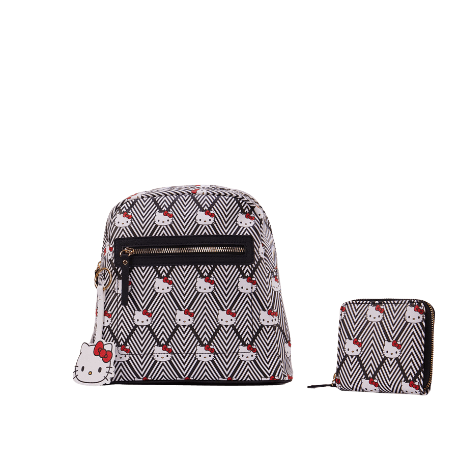 Hello Kitty printing bag sets with detachable hello kitty hangtag and black trim PU