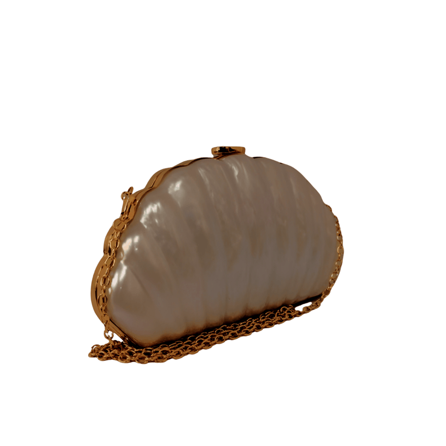 White acrylic ladies clutches with shell shaped and metal frame closure