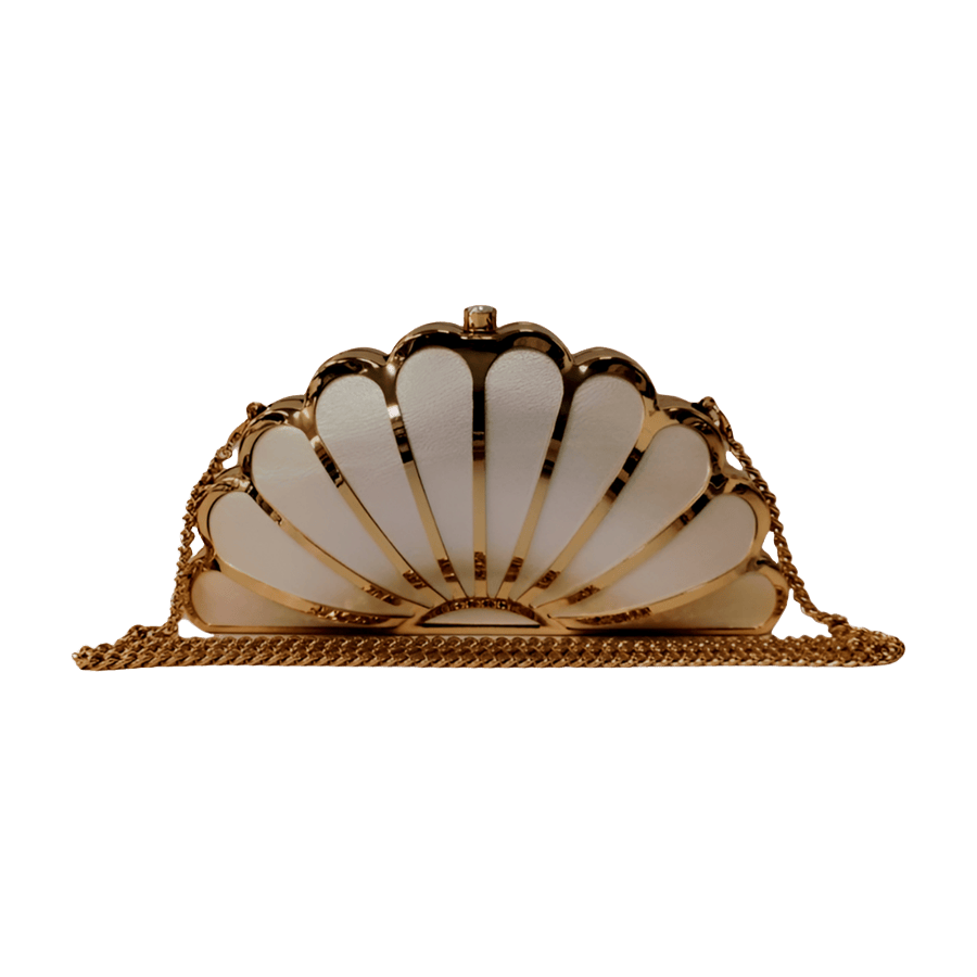 White ladies clutch bag with frame closure and shell shaped