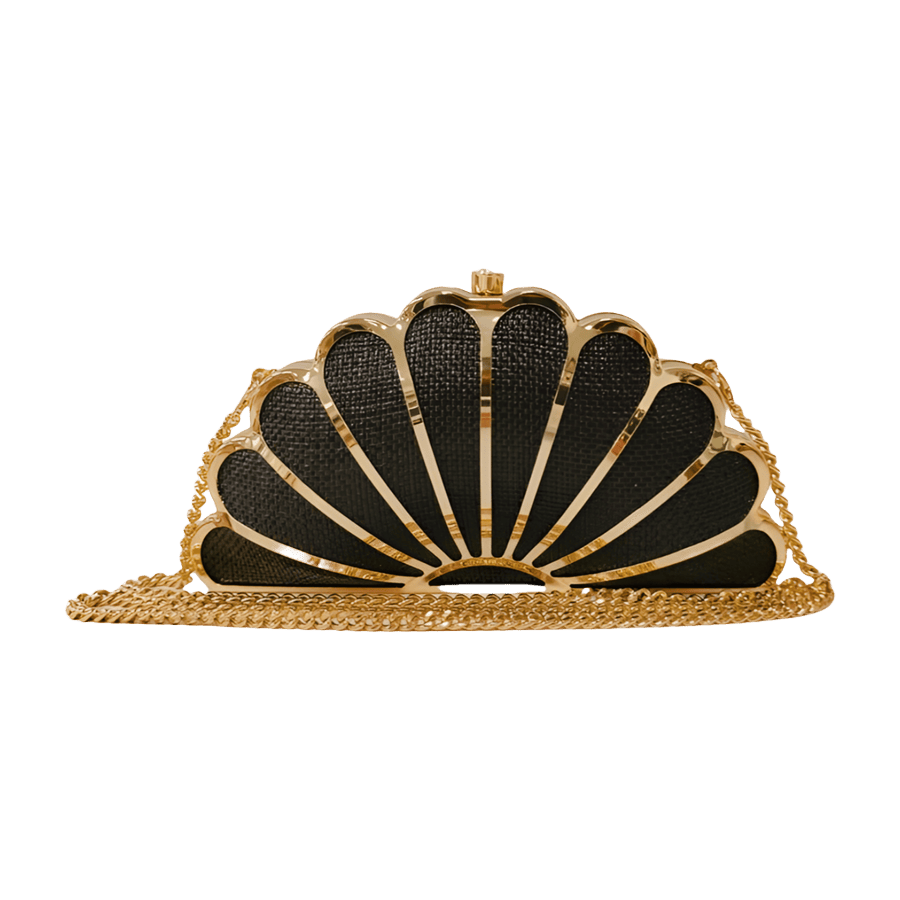 White ladies clutch bag with frame closure and shell shaped