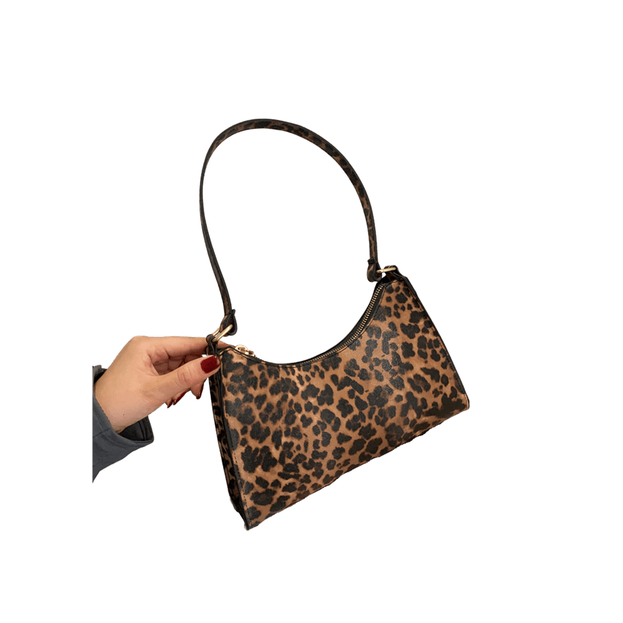 Leopard ladies handbag with top zip closure