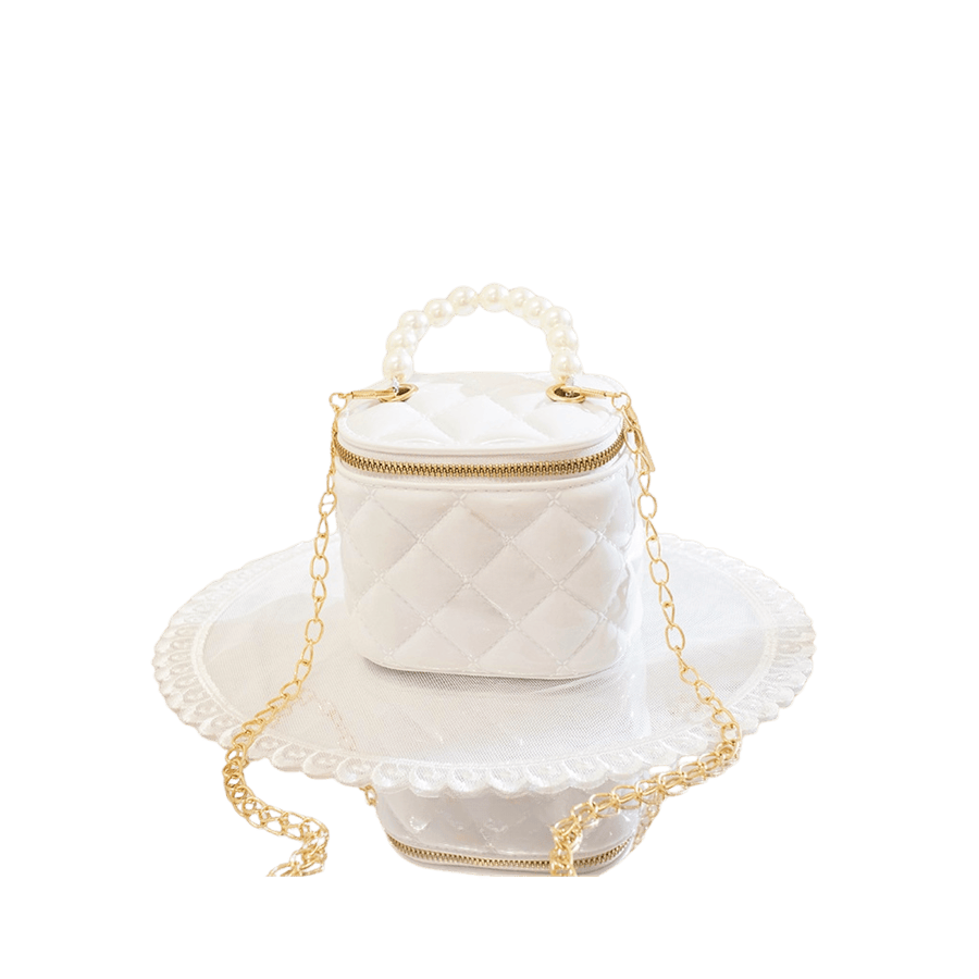 White quilting ladies handbag with pearl handle and top zip closure