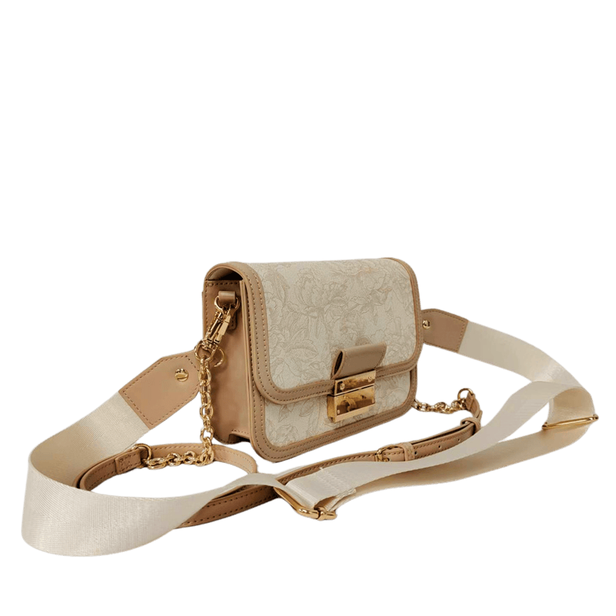 Crossbody bag with lock closure and metal plate on the back