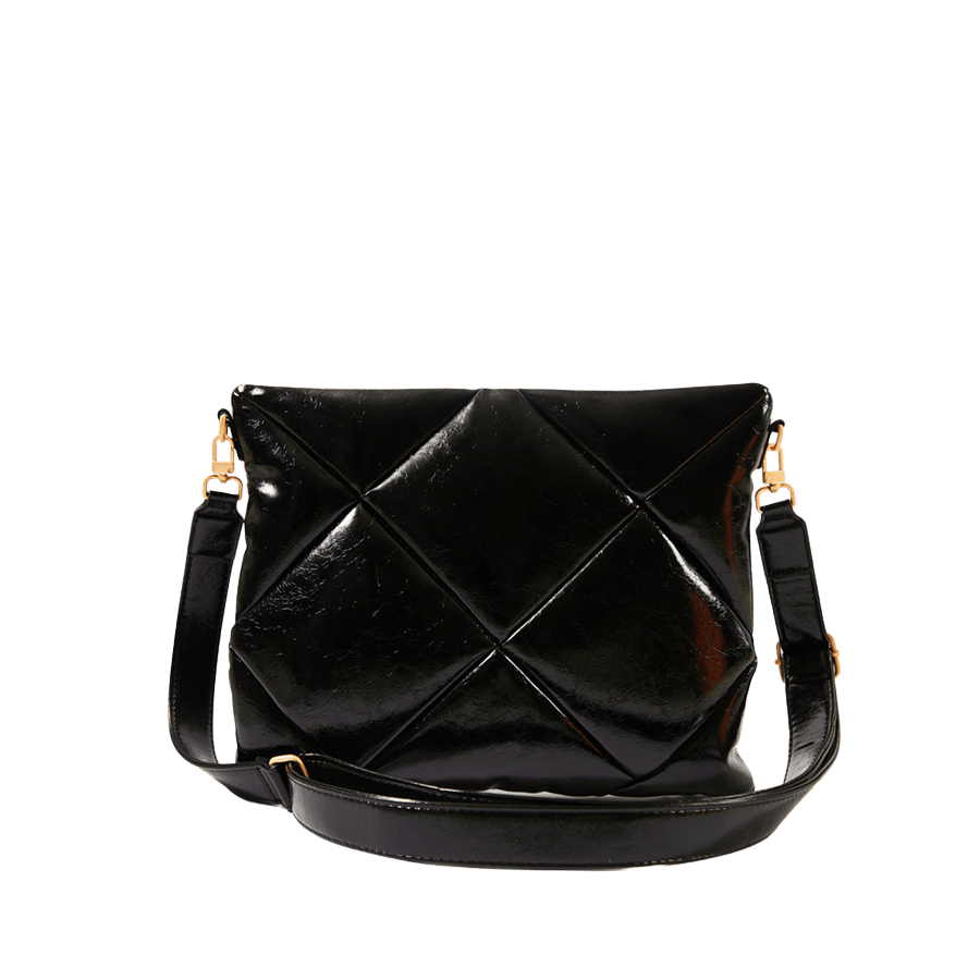 Quilting puffy laptop sleeve with magnetic snap closure and detachable shoulder strap