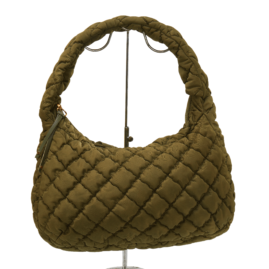Green ladies quilting hobo bag with long zip puller puller