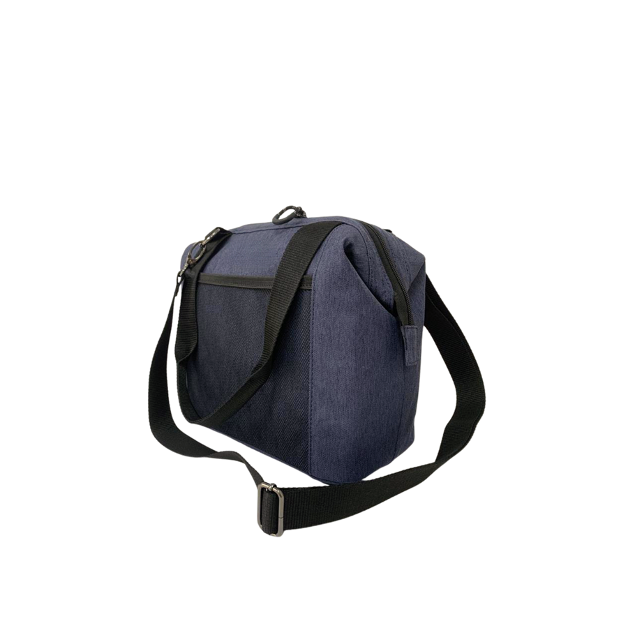 Blue ladies cooler bag with black mesh pocket and double zip puller closure