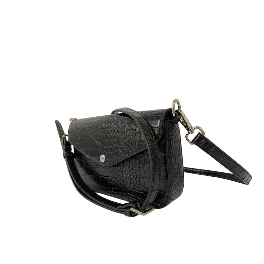 ladies crossbody bag with magnetic snap closure and back zip pocket