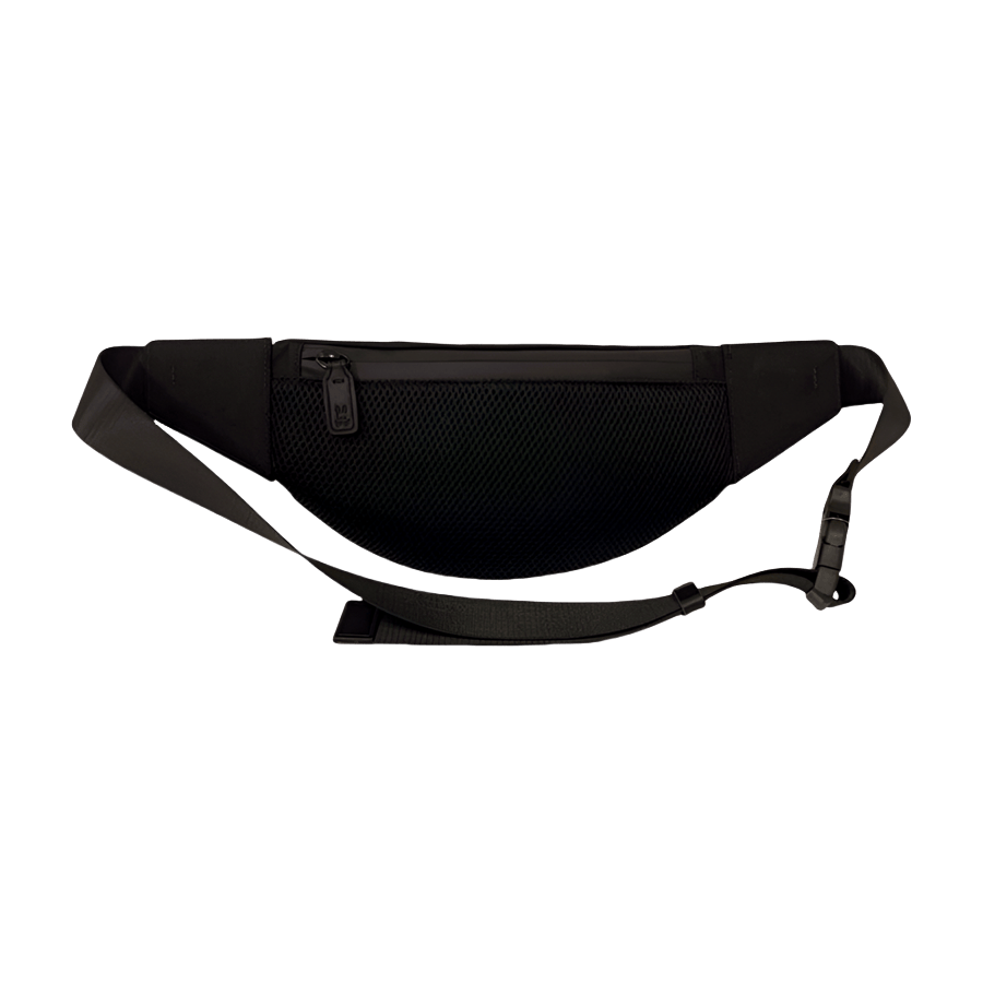 Black belt bag with plastich buckle and double zipper puller closure