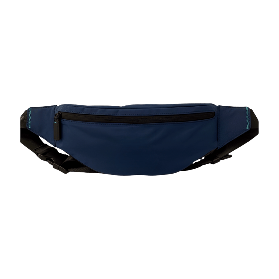 Black belt bag with plastich buckle and double zipper puller closure
