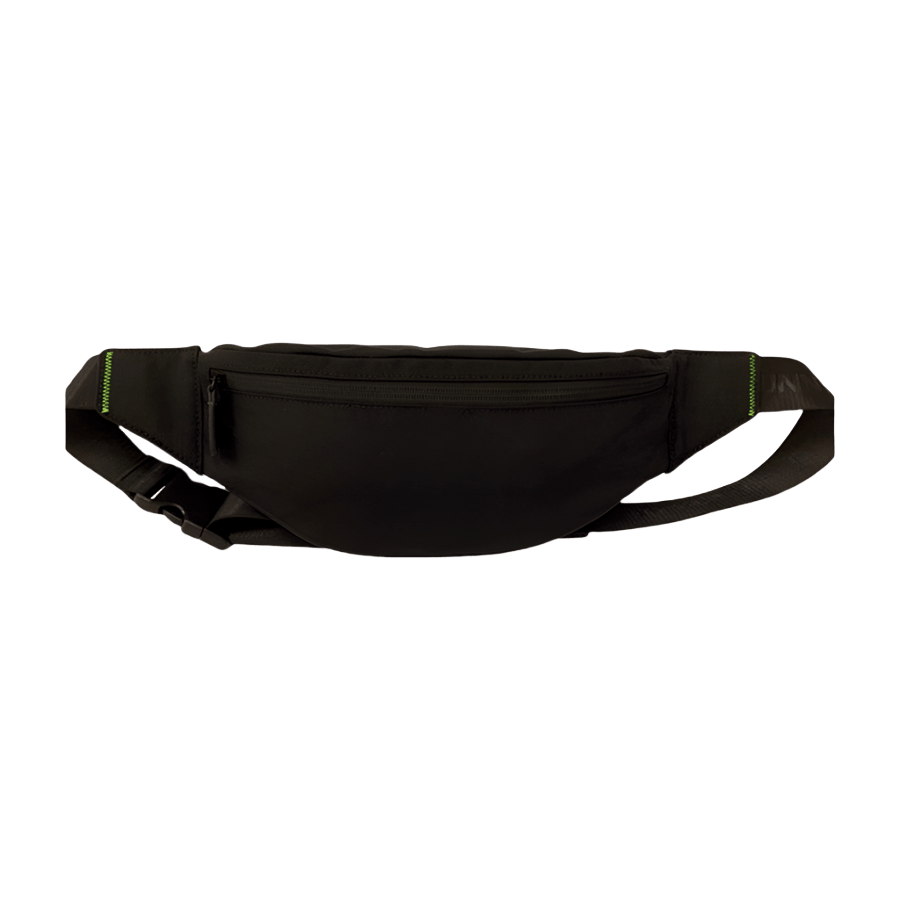 Black belt bag with plastich buckle and double zipper puller closure